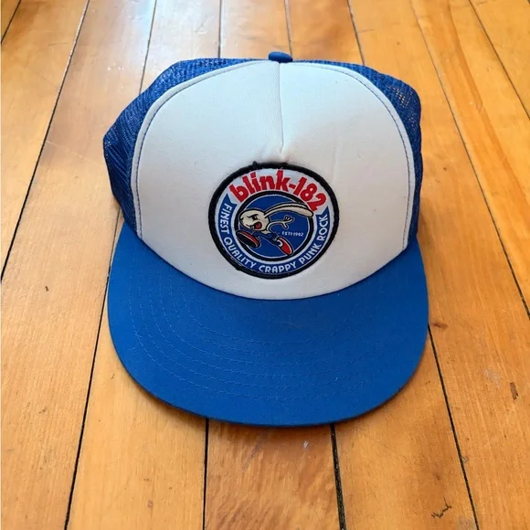 Blink-182 2011 Limited Tour Trucker Hat - Picture 1 of 5